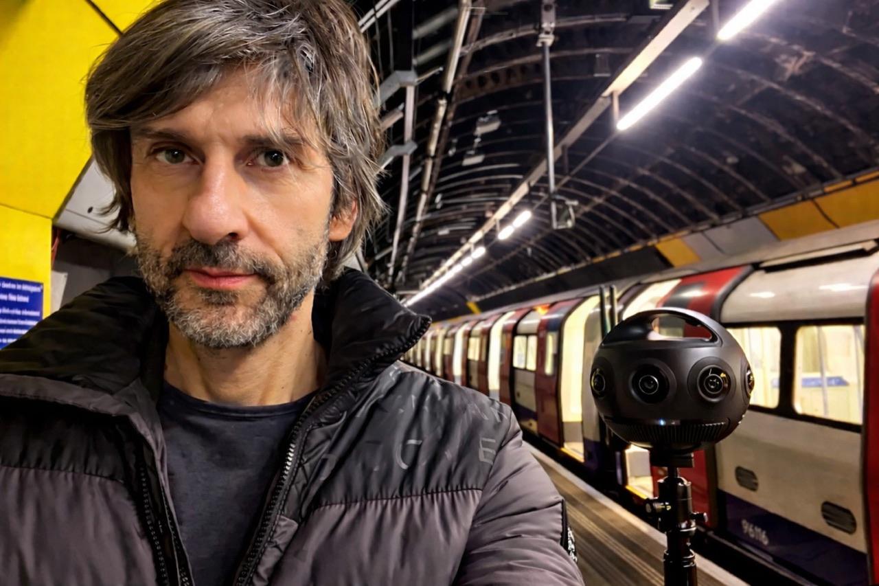 Ian Burke on London Underground with Insta360 Pro 2
